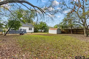 100 Gregg St, Mt Vernon, TX 75457 - Photo 24