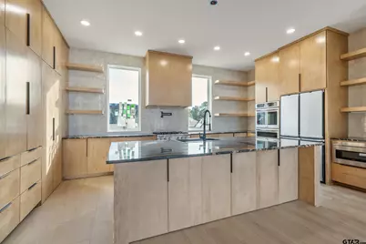 2339 Knights Court, Tyler, TX 75703 - Photo 8