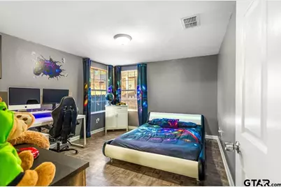 525 W Vance, Tyler, TX 75702 - Photo 8