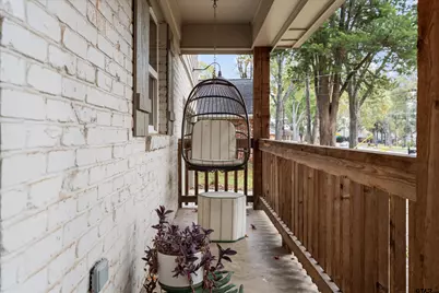 700 Oxford Drive, Tyler, TX 75703 - Photo 6