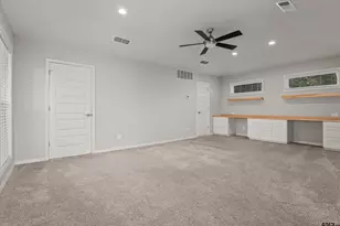 700 Oxford Dr, Tyler, TX 75703 - Photo 24