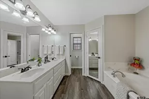 504 Susie St, Chandler, TX 75758 - Photo 16