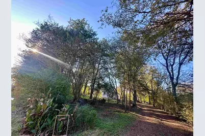 2413 Fm 2574, Palestine, TX 75803 - Photo 10