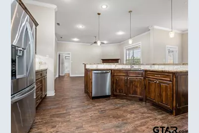 207 Bedford, Bullard, TX 75757 - Photo 10