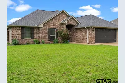 207 Bedford, Bullard, TX 75757 - Photo 2