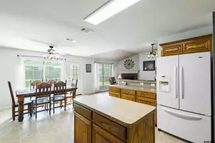 1109 E Park Dr, Lindale, TX 75771 - Photo 8