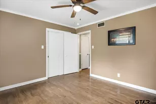 2216 Pleasent Dr, Tyler, TX 75701 - Photo 14