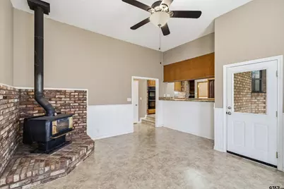 12098 Squirrel Rd, Pittsburg, TX 75686 - Photo 30