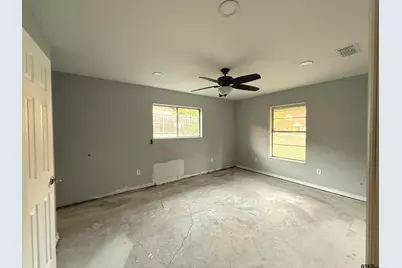 201 N Meadowbrook, Overton, TX 75684 - Photo 10