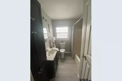 524 N College St, Lindale, TX 75771 - Photo 18