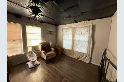 324 S Martin Street, Chandler, TX 75758 - Photo 10