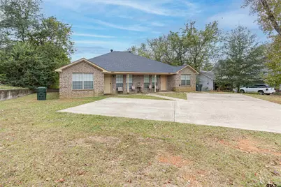 1421/1423 E Houston St, Tyler, TX 75702 - Photo 2