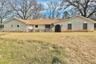 804 Range Rd, Palestine, TX 75801 - Photo 2