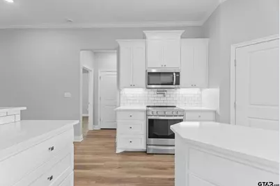 105 W Teal Dr, Troup, TX 75789 - Photo 14