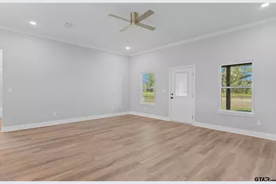 105 W Teal Dr, Troup, TX 75789 - Photo 10