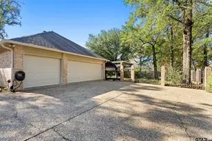 1807 Royal Oak Dr, Tyler, TX 75703 - Photo 32