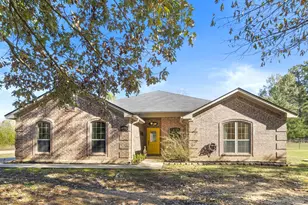 16785 S Lakeview Dr, Troup, TX 75789 - Photo 2