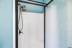 16785 S Lakeview Dr, Troup, TX 75789 - Photo 14