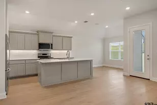 2249 Dogwood Pk Blvd, Tyler, TX 75707 - Photo 12