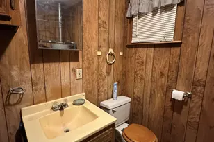 305 E Front St, Arp, TX 75750 - Photo 16