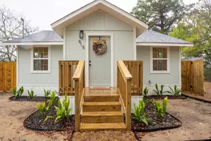 915 Britton, Tyler, TX 75701 - Photo 1