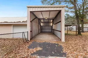 1621 Baseball Loop, Diana, TX 75640 - Photo 32