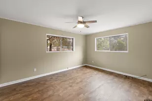 1621 Baseball Loop, Diana, TX 75640 - Photo 18