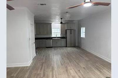 104 S Carolina, Troup, TX 75789 - Photo 6