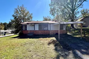 1101 W Elk St, Henderson, TX 75652 - Photo 24