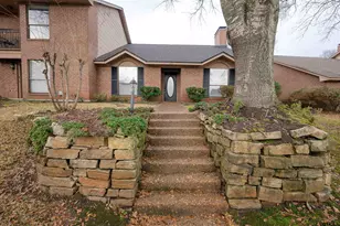 5819 Hollytree, Tyler, TX 75703 - Photo 2