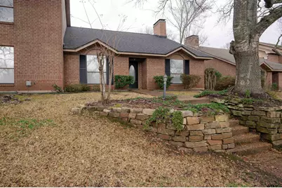 5819 Hollytree, Tyler, TX 75703 - Photo 1