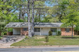 2722 McDonald Rd, Tyler, TX 75701 - Photo 2