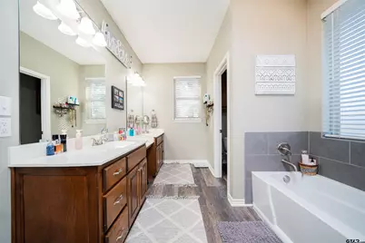 1001 Millstone Lane, Chandler, TX 75758 - Photo 14