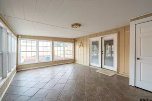 287 Hollybrook Dr, Kilgore, TX 75662 - Photo 22