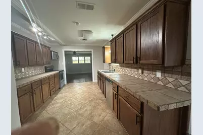 1507 Hillcrest, Jacksonville, TX 75766 - Photo 4