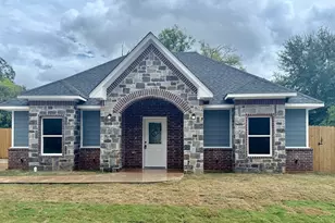 536 Alabama St, Jacksonville, TX 75766 - Photo 1