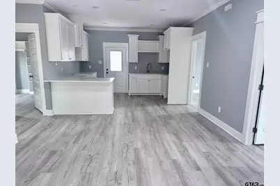 536 Alabama Street, Jacksonville, TX 75766 - Photo 4