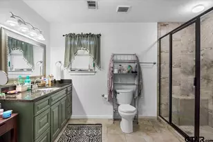 2631 Amy Ln, Tyler, TX 75701 - Photo 14