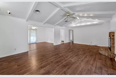 914 Forest Trail, Jacksonville, TX 75766 - Photo 8