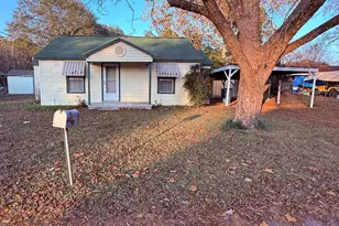 303 Jeannine St, Winnsboro, TX 75494 - Photo 4