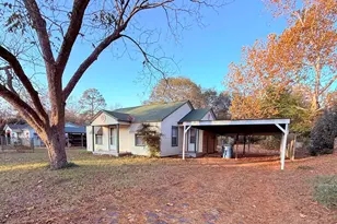 303 Jeannine St, Winnsboro, TX 75494 - Photo 2