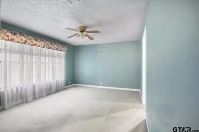 508 Cedar Street, Overton, TX 75684 - Photo 10