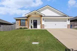 17127 Meadowview Ln, Lindale, TX 75771 - Photo 1