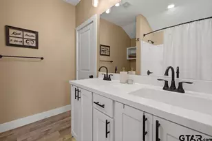 17127 Meadowview Ln, Lindale, TX 75771 - Photo 16