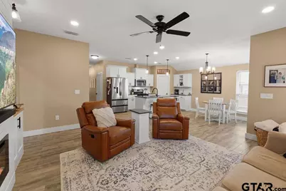17127 Meadowview Ln, Lindale, TX 75771 - Photo 6