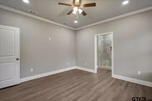 304 E Cottonwood, Overton, TX 75684 - Photo 20