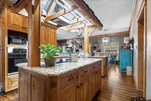 14955 FM2010, Chandler, TX 75758 - Photo 22