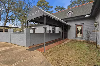 302 Mt Pleasant St, Pittsburg, TX 75686 - Photo 2