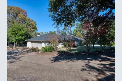 8212 Cambridge Rd, Tyler, TX 75703 - Photo 4