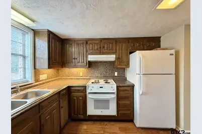 2510 Delmar, Tyler, TX 75701 - Photo 2